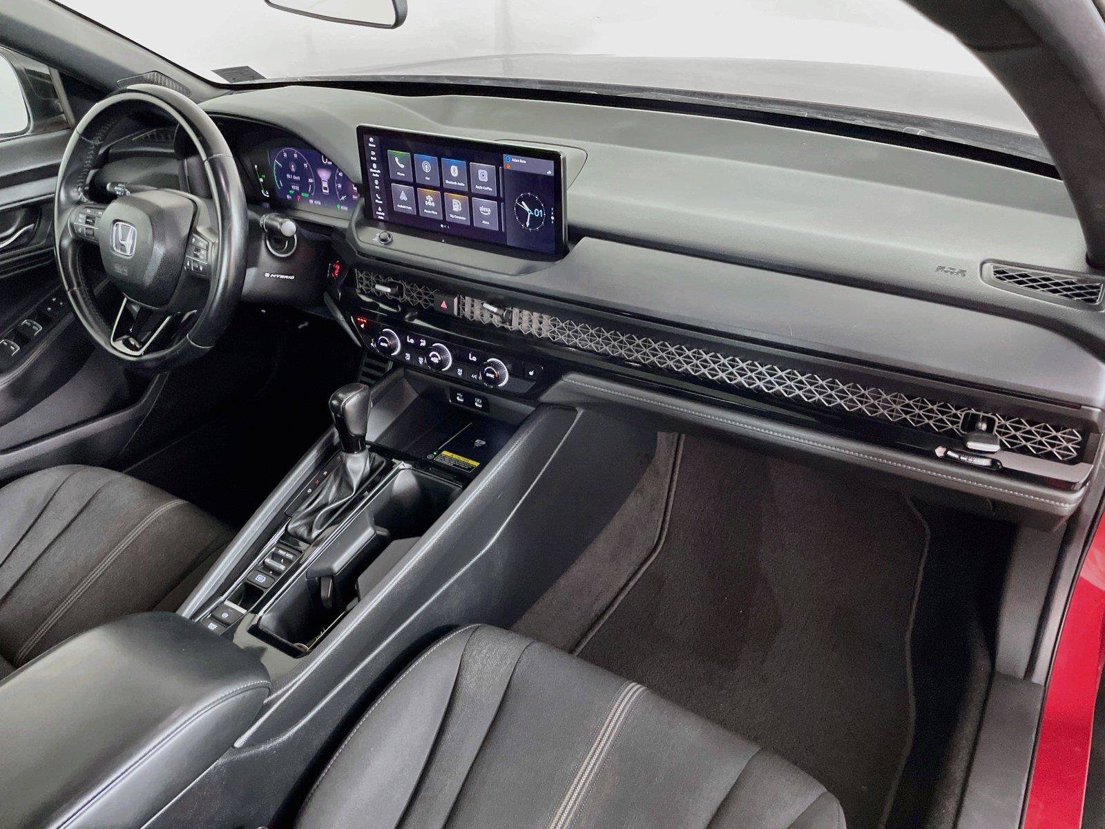 Certified 2025 Honda Accord Sport image 31