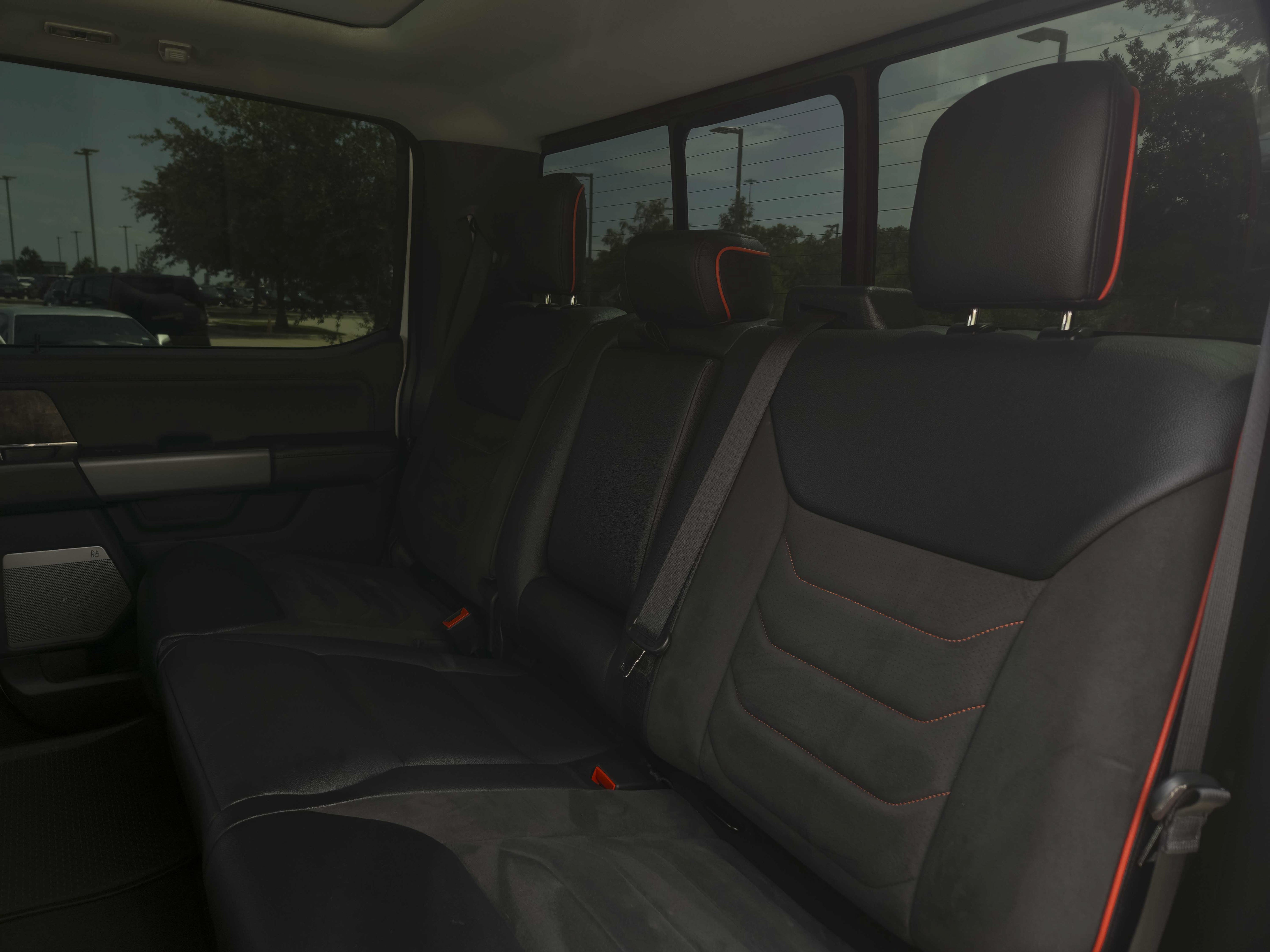 Used 2023 Ford F250 Lariat w/ Lariat Ultimate Package AWD/4WD image 24