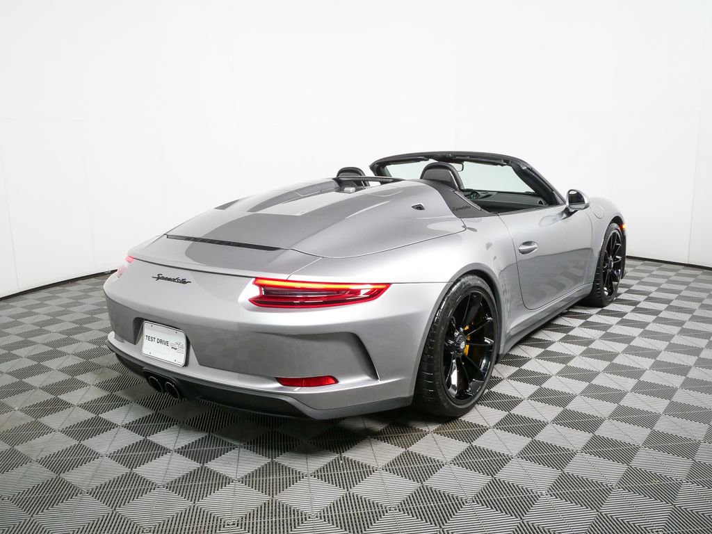 Certified 2019 Porsche 911 Speedster image 24