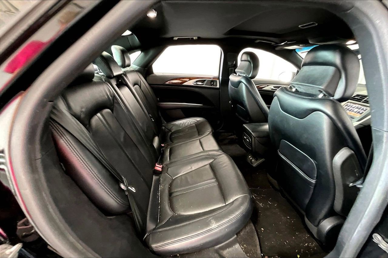 Used 2017 Lincoln MKZ Reserve FWD image 21