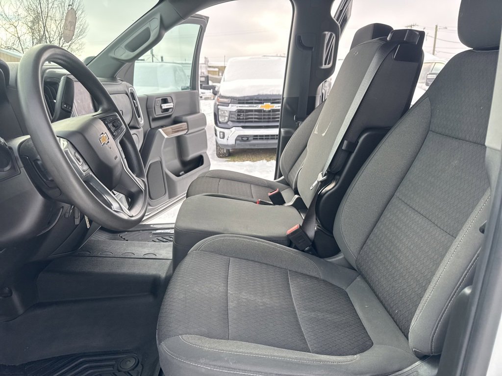 Used 2022 Chevrolet Silverado 3500 LT image 18