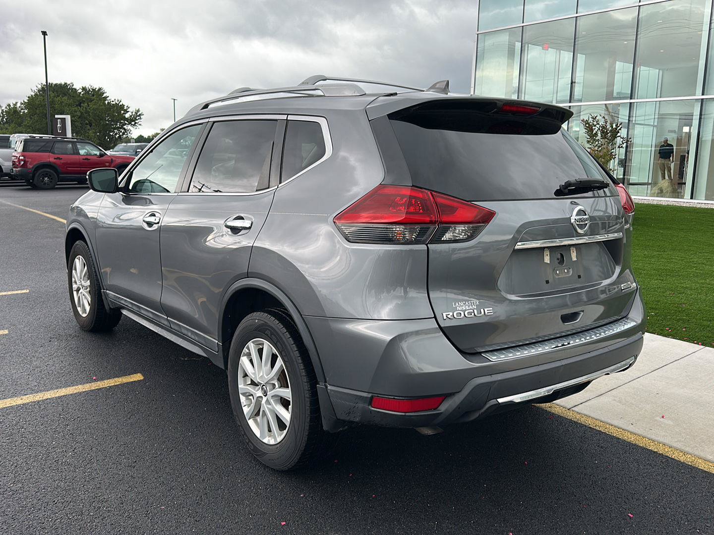 Used 2020 Nissan Rogue S w/ Special Edition Package AWD/4WD image 7