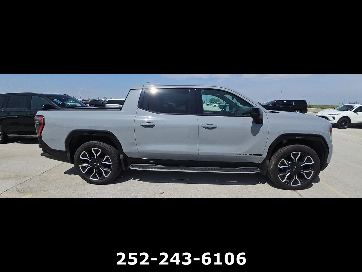 Used 2025 GMC Sierra EV Denali AWD/4WD image 4