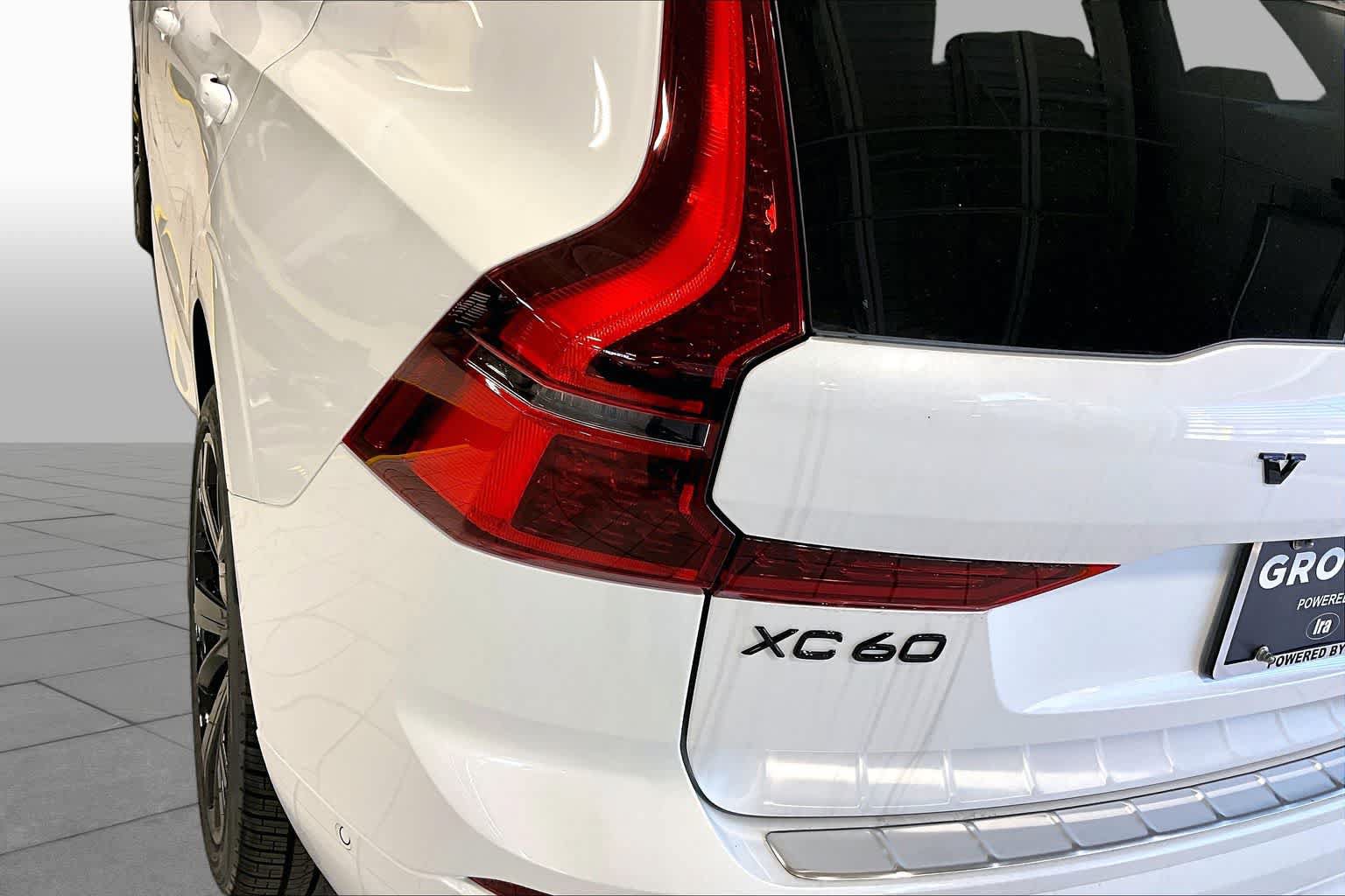 New 2026 Volvo XC60 B5 Ultra w/ Protection Package Premier AWD/4WD image 5