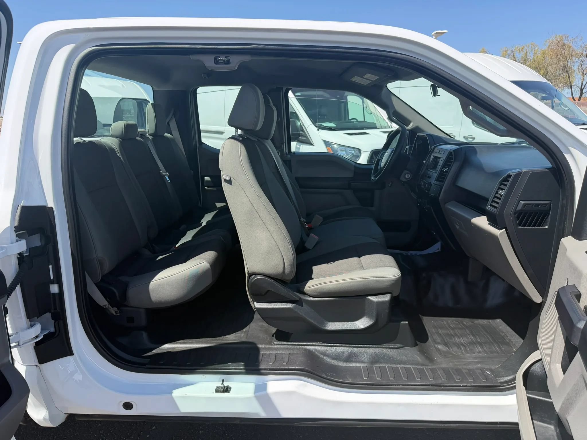 Used 2018 Ford F150 XL w/ Equipment Group 101A Mid RWD image 16