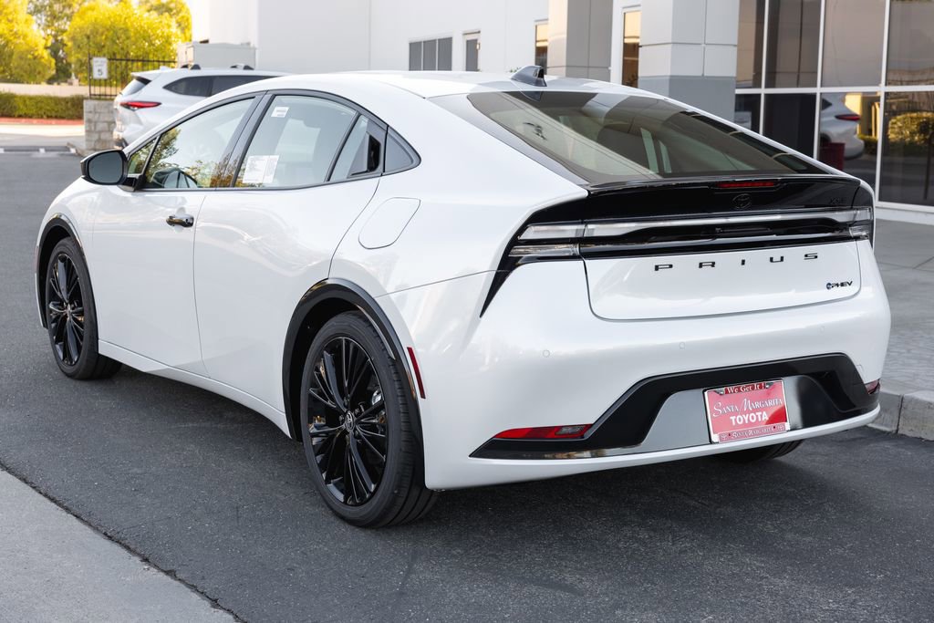 New 2026 Toyota Prius Plug-In Hybrid image 6