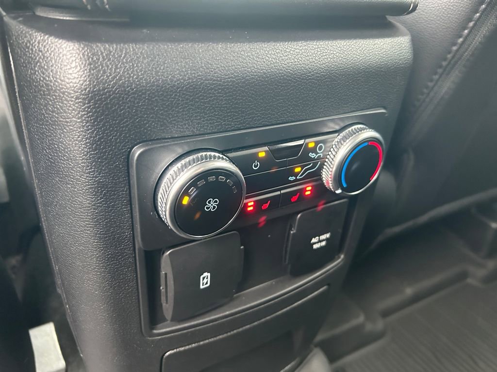 Used 2022 Ford Explorer Limited w/ Equipment Group 301A image 36