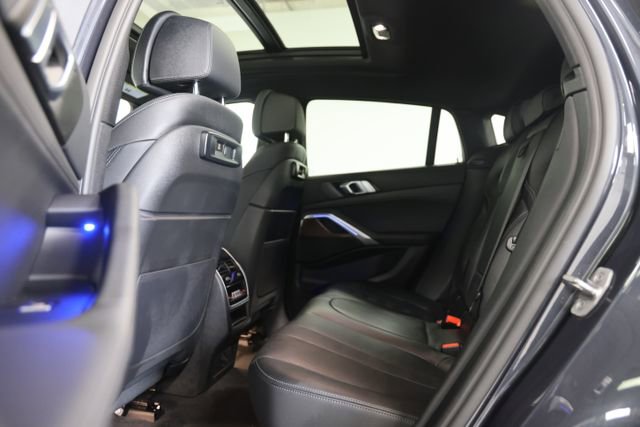 Used 2021 BMW X6 xDrive40i w/ M Sport Package AWD/4WD image 37