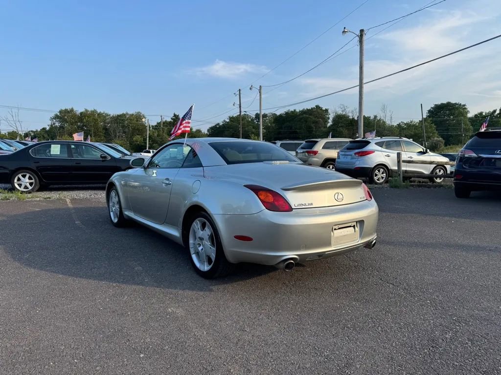 Used 2005 Lexus SC 430 Convertible image 4