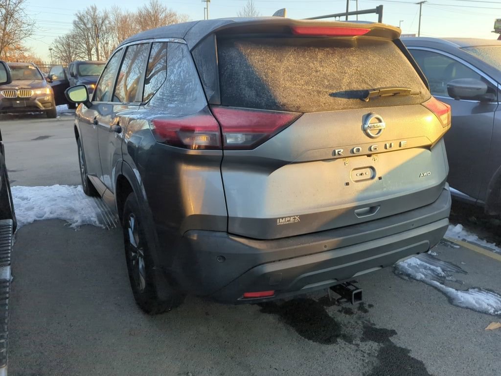 Used 2021 Nissan Rogue S image 4