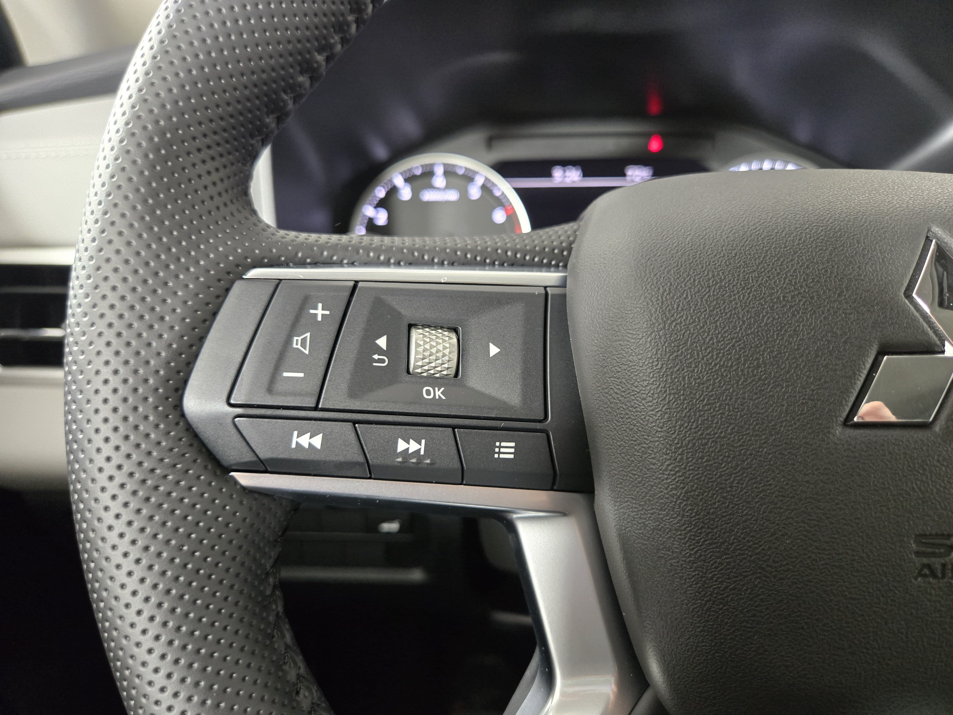New 2026 Mitsubishi Outlander SE AWD/4WD image 14