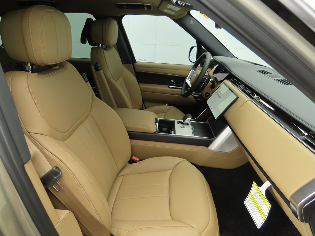 New 2026 Land Rover Range Rover SE image 19