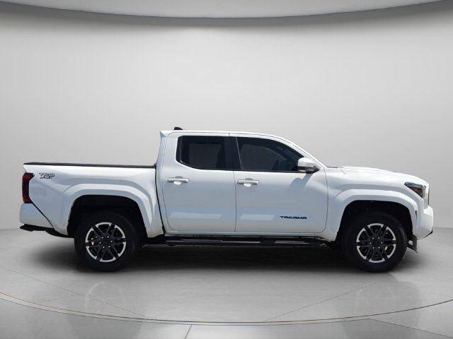 Used 2024 Toyota Tacoma TRD Sport RWD image 8