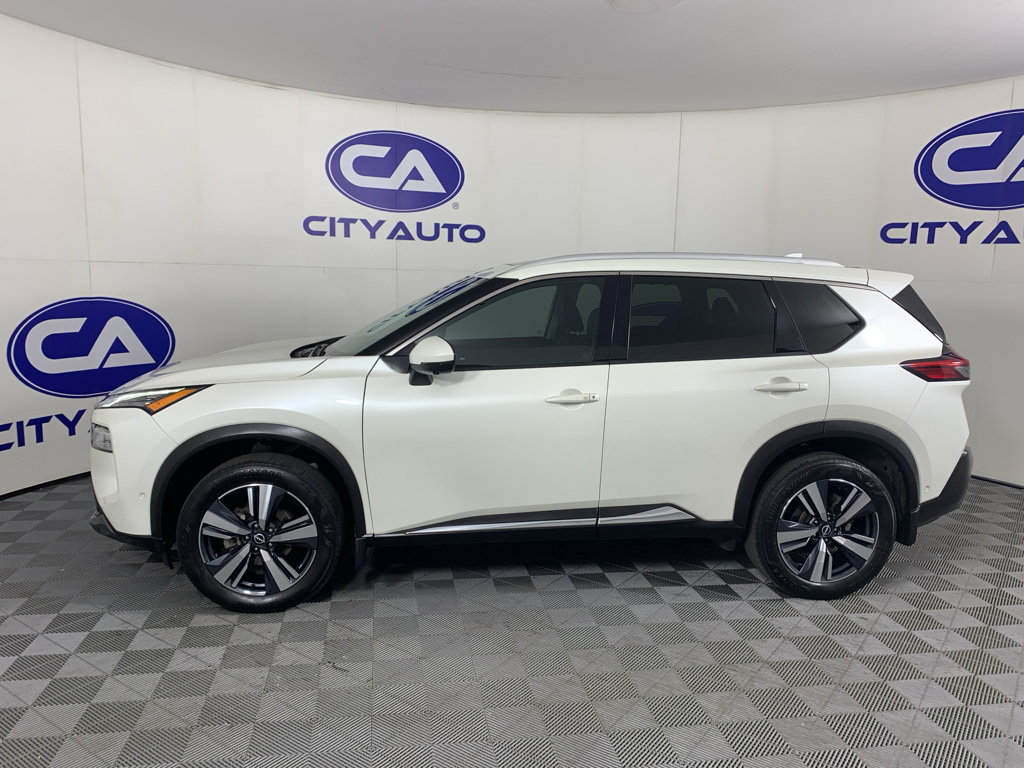 Used 2023 Nissan Rogue SL w/ SL Premium Package FWD image 6