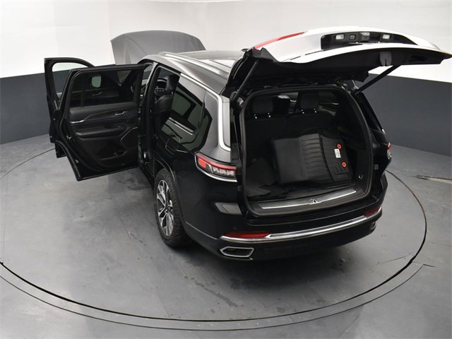 Used 2023 Jeep Grand Cherokee L Overland image 24