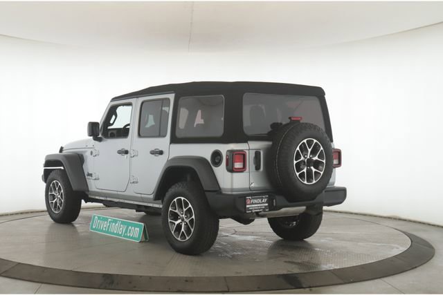 Used 2024 Jeep Wrangler Sport S image 8