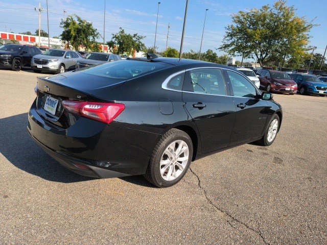 Used 2020 Chevrolet Malibu LT image 5