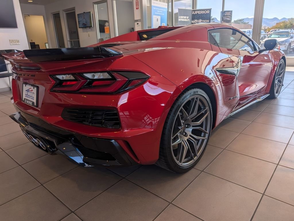 Used 2024 Chevrolet Corvette Z06 w/ Battery Protection Package RWD image 4