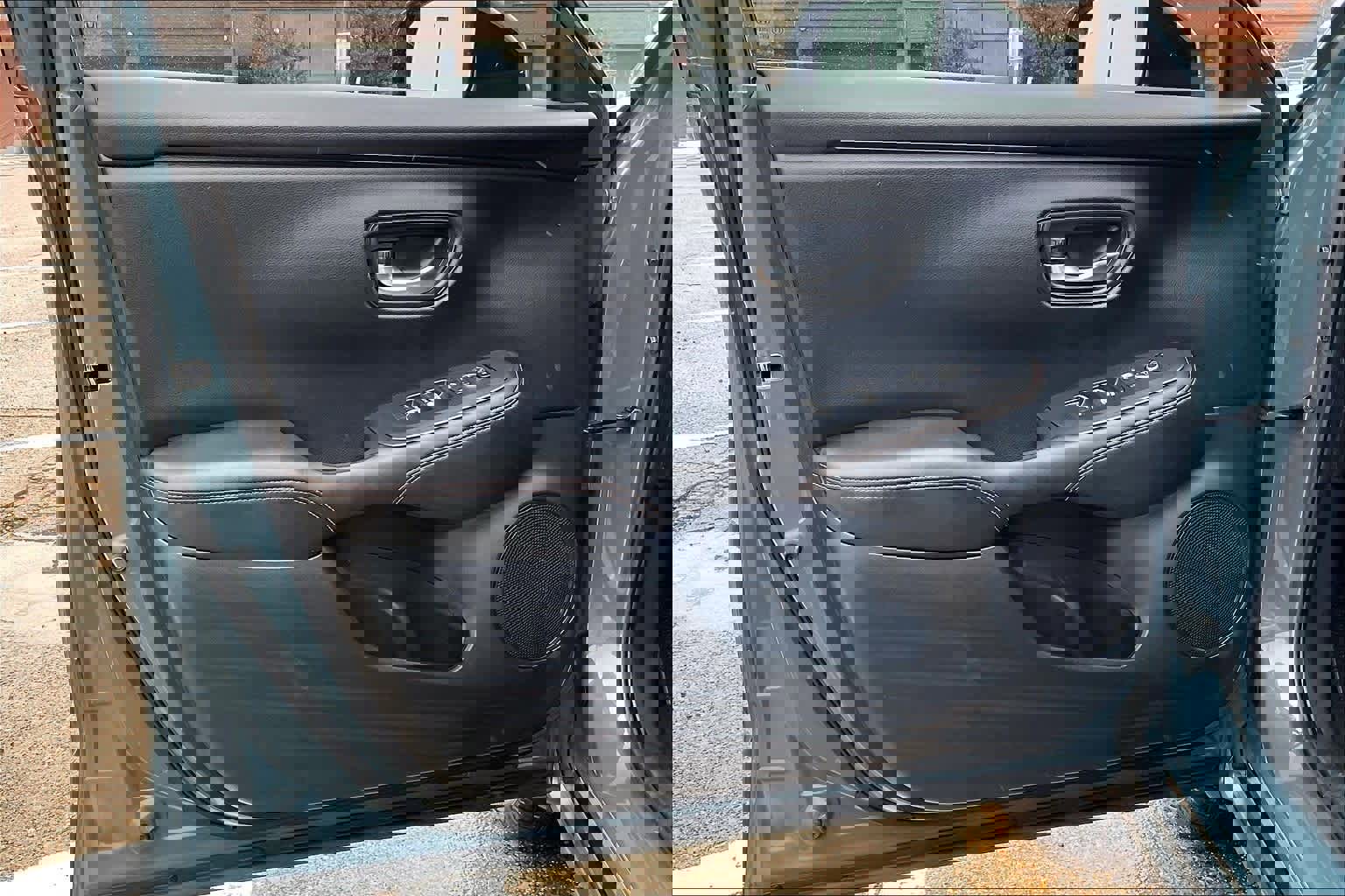 Used 2023 Honda HR-V Sport image 27