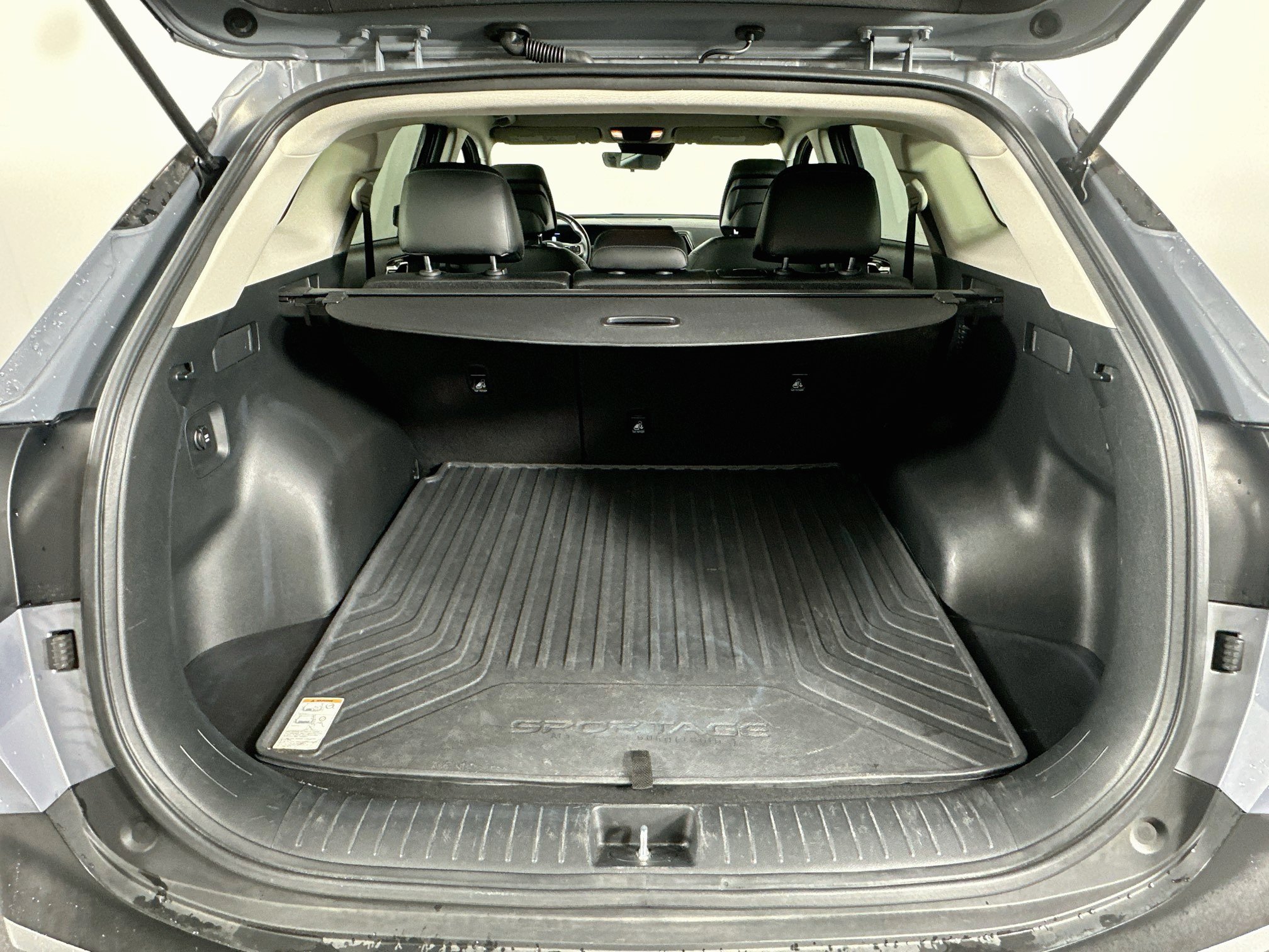 Used 2023 Kia Sportage EX FWD image 29