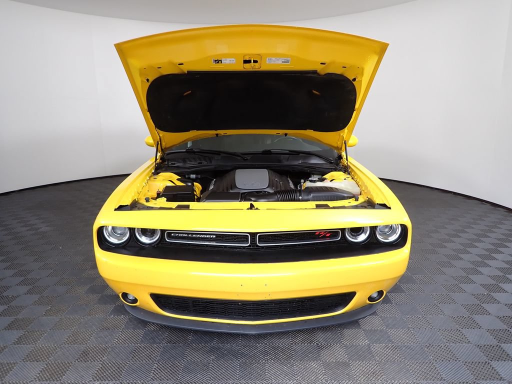 Used 2017 Dodge Challenger R/T Plus RWD image 40