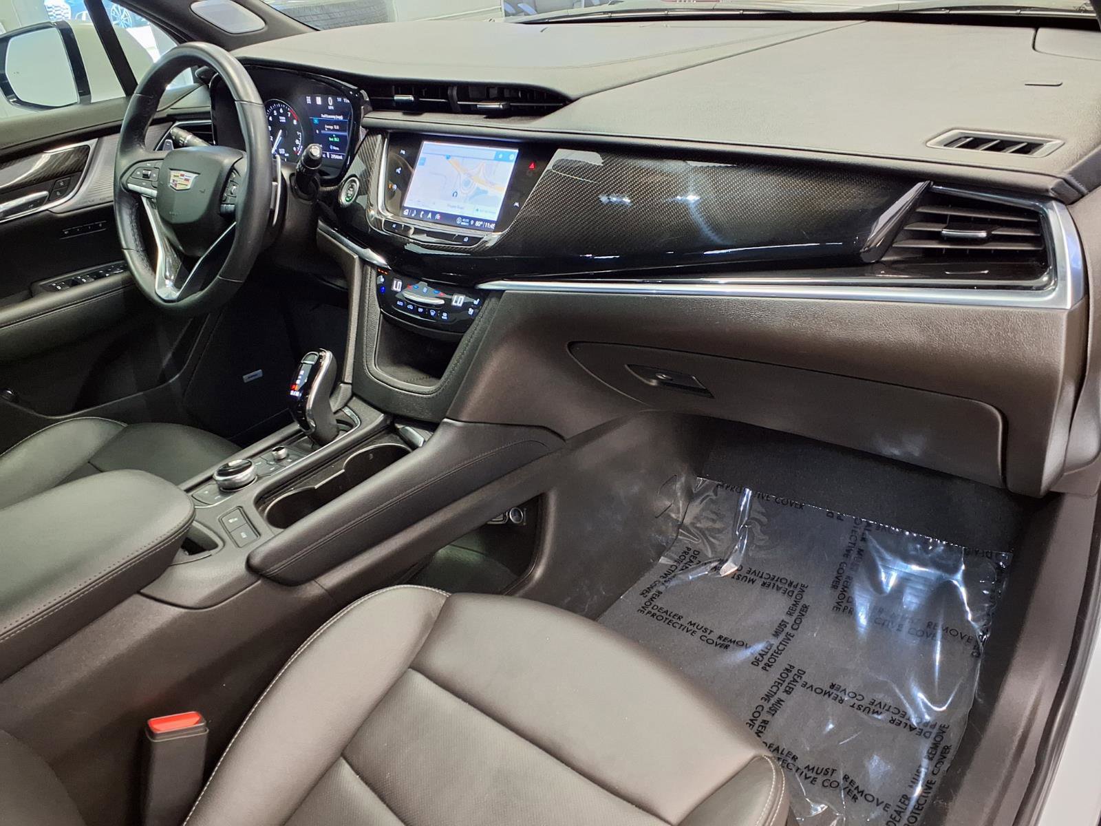 Certified 2023 Cadillac XT6 Sport w/ Technology Package AWD/4WD image 9