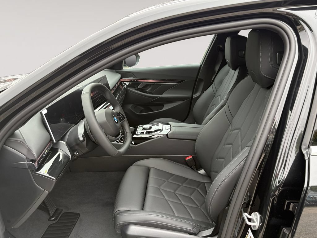 New 2027 BMW 530i xDrive AWD/4WD image 9