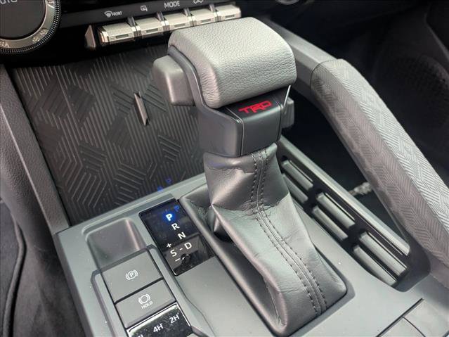 Used 2025 Toyota Tacoma TRD Off-Road AWD/4WD image 11