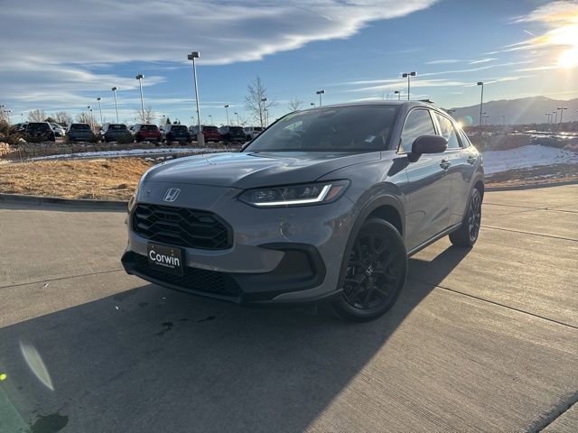Used 2024 Honda HR-V Sport image 3