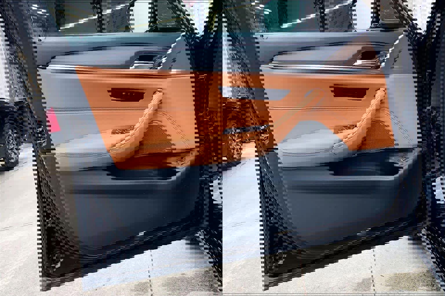 Used 2023 BMW 540i w/ Premium Package image 19