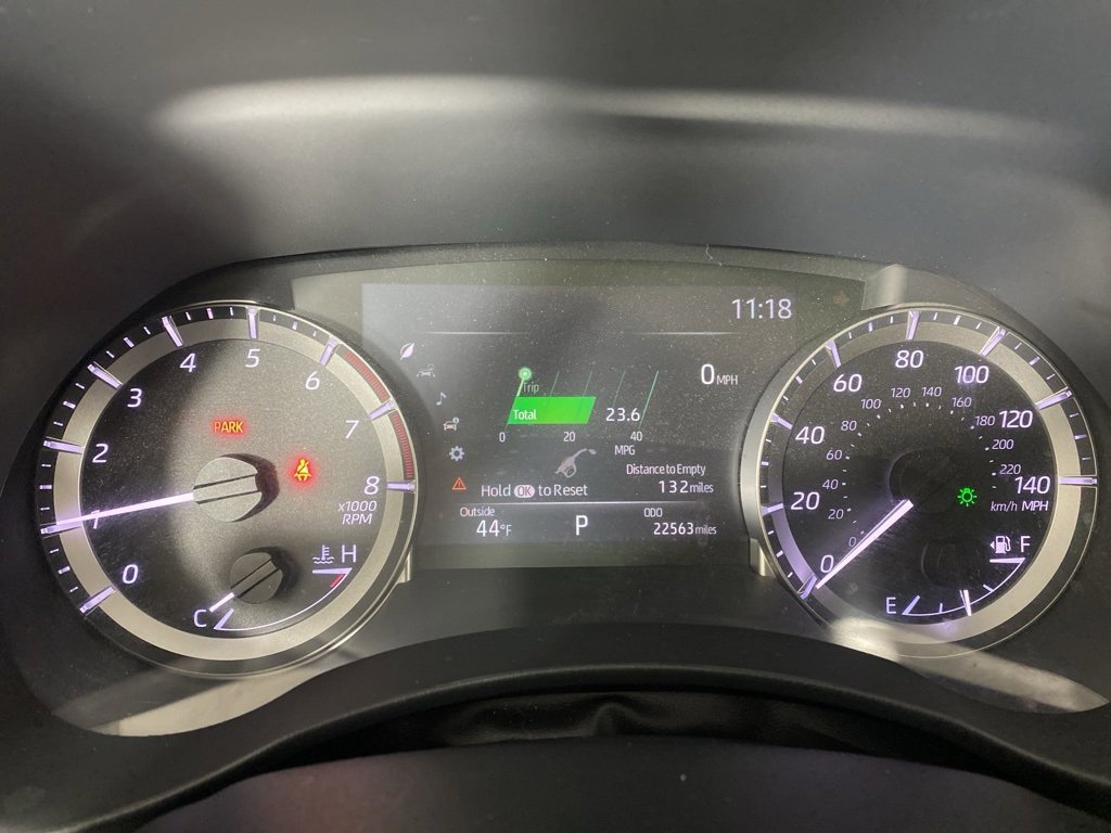 Used 2023 Toyota Highlander XLE image 17