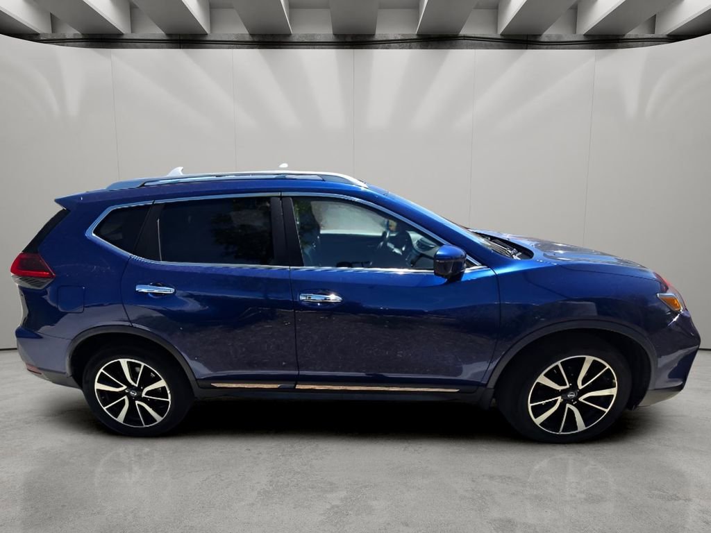 Used 2018 Nissan Rogue SL w/ Premium Package AWD/4WD image 11