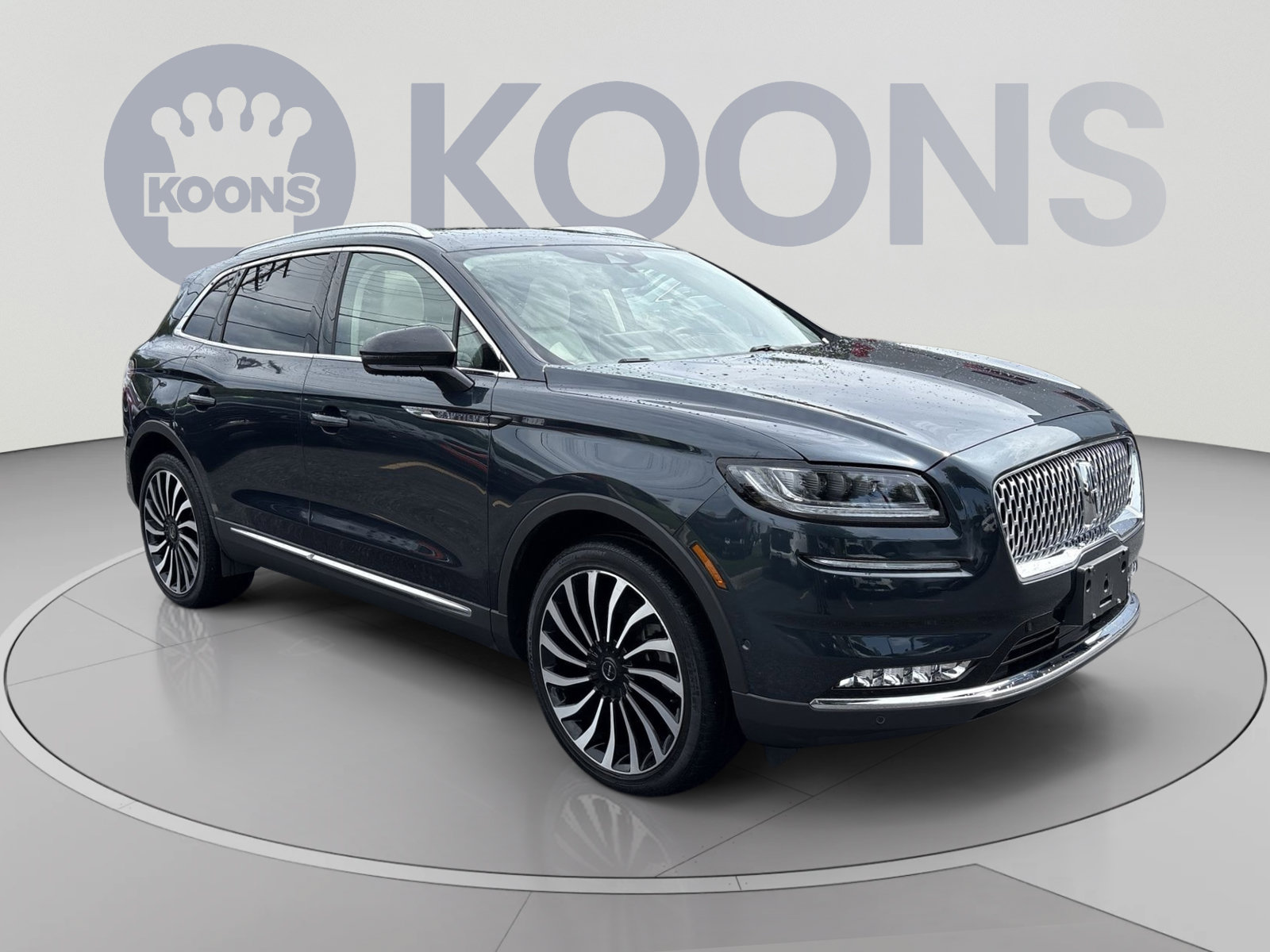 Used 2023 Lincoln Nautilus Black Label w/ Class II Trailer Tow Package AWD/4WD image 10