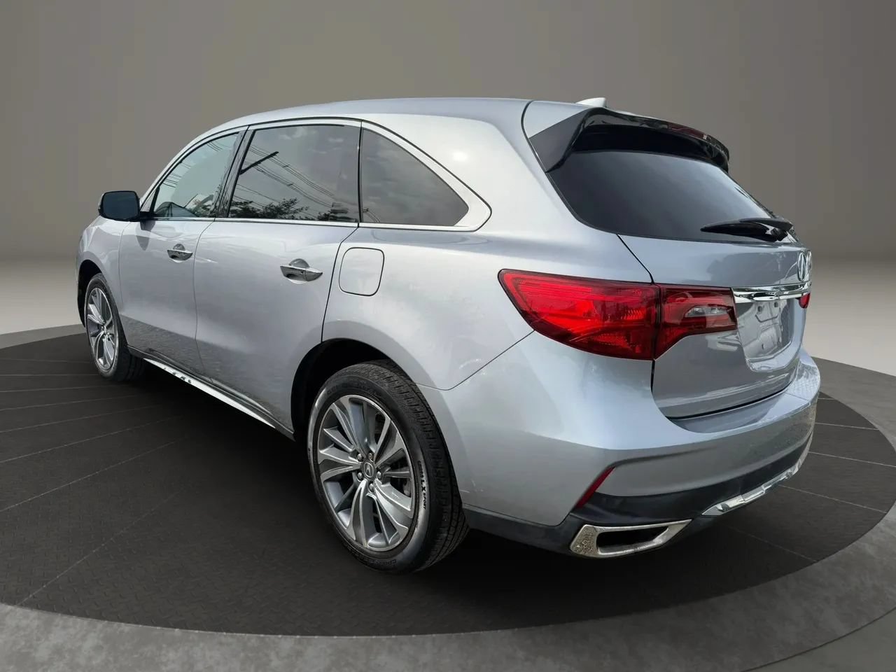 Used 2017 Acura MDX FWD w/ Technology Package image 7