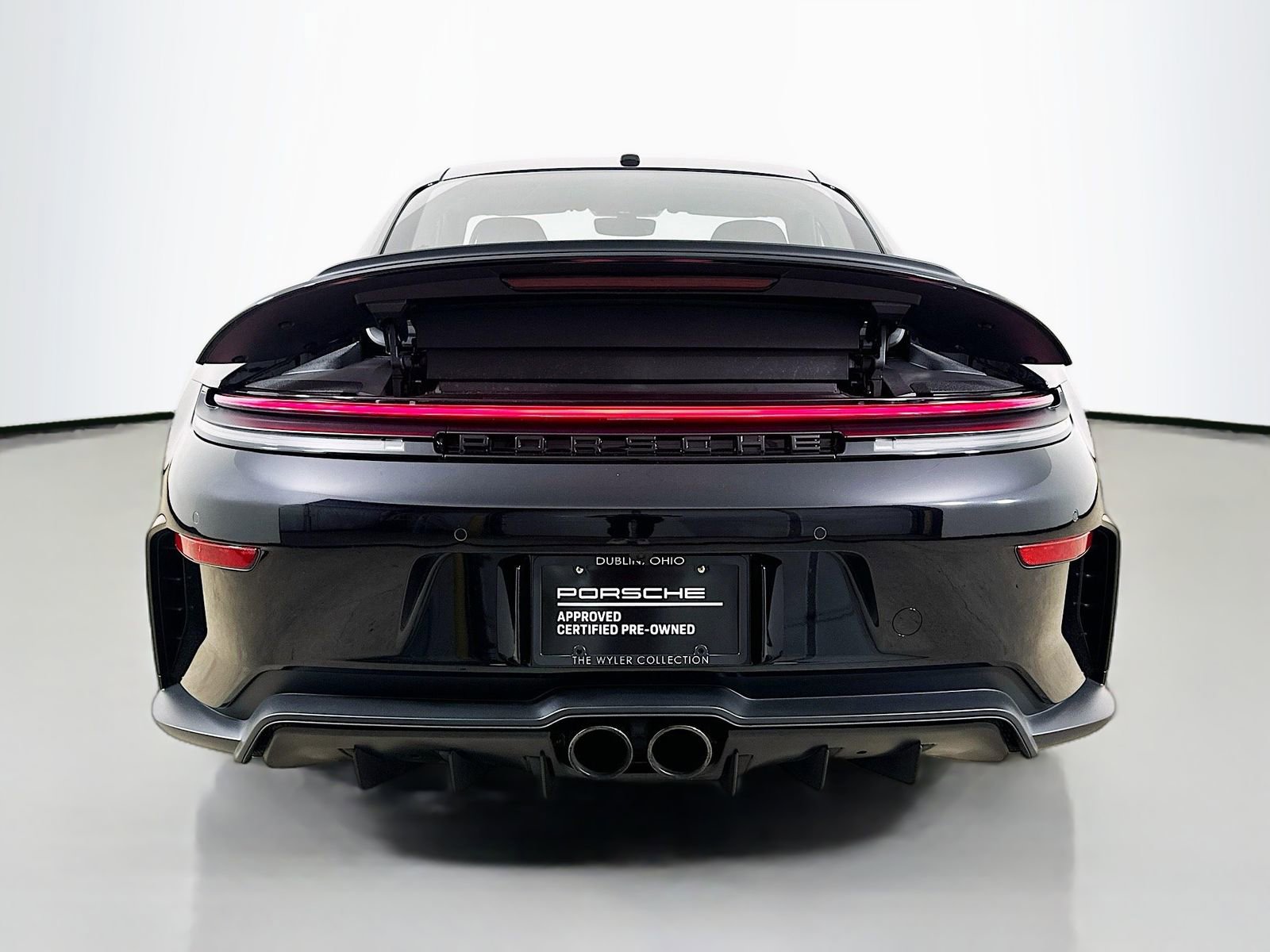 Used 2026 Porsche 911 GT3 w/ Extended Leather Package RWD image 6