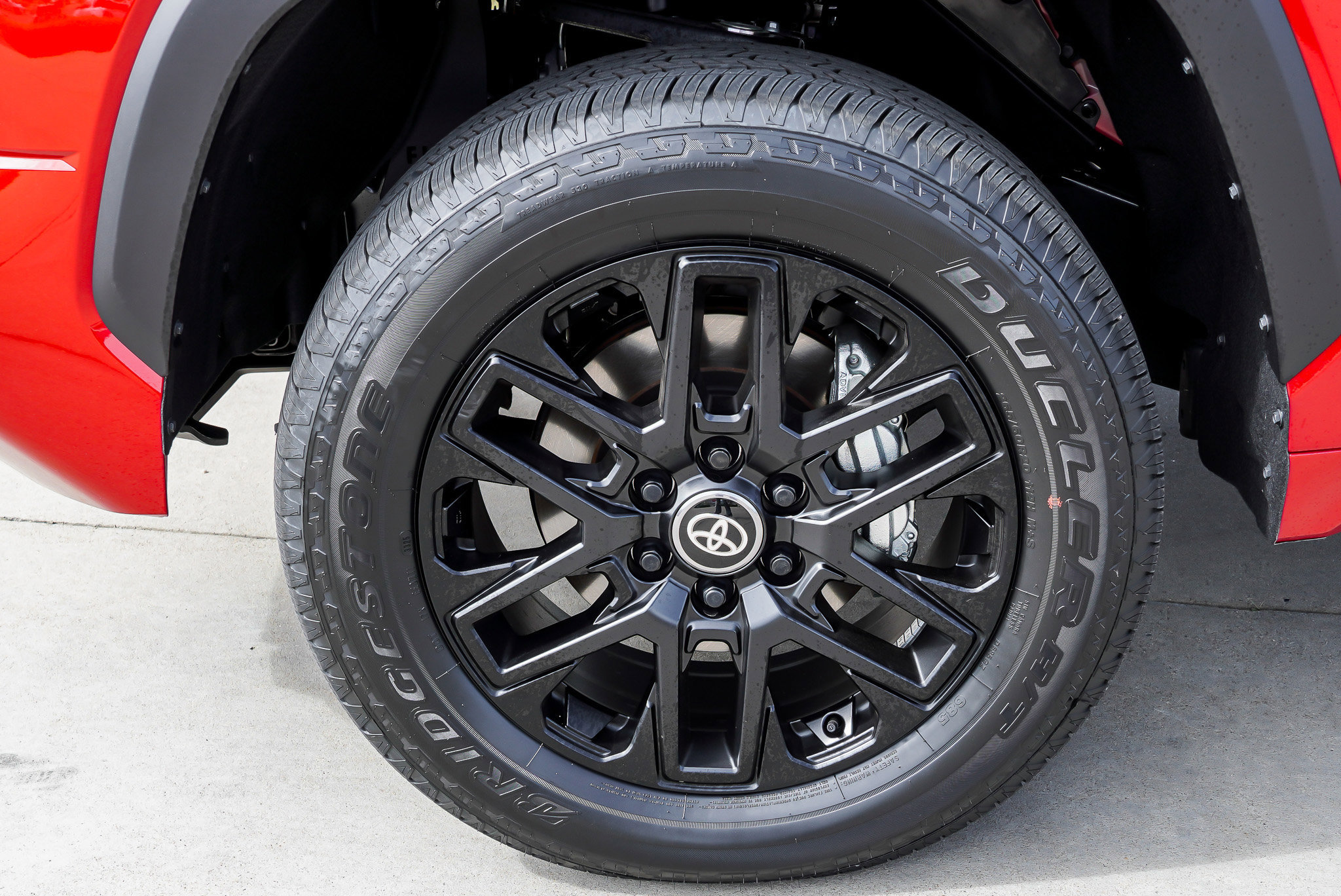 Certified 2026 Toyota Tundra Limited AWD/4WD image 12