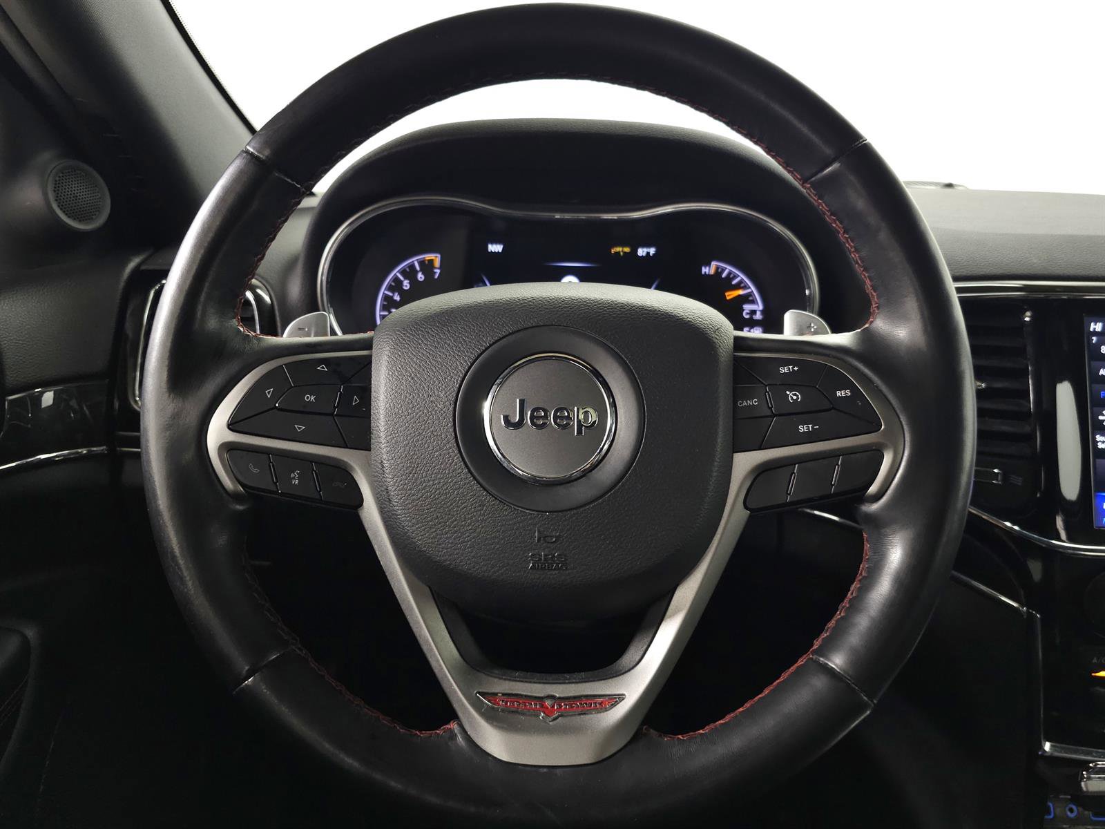 Used 2020 Jeep Grand Cherokee Trailhawk AWD/4WD image 18