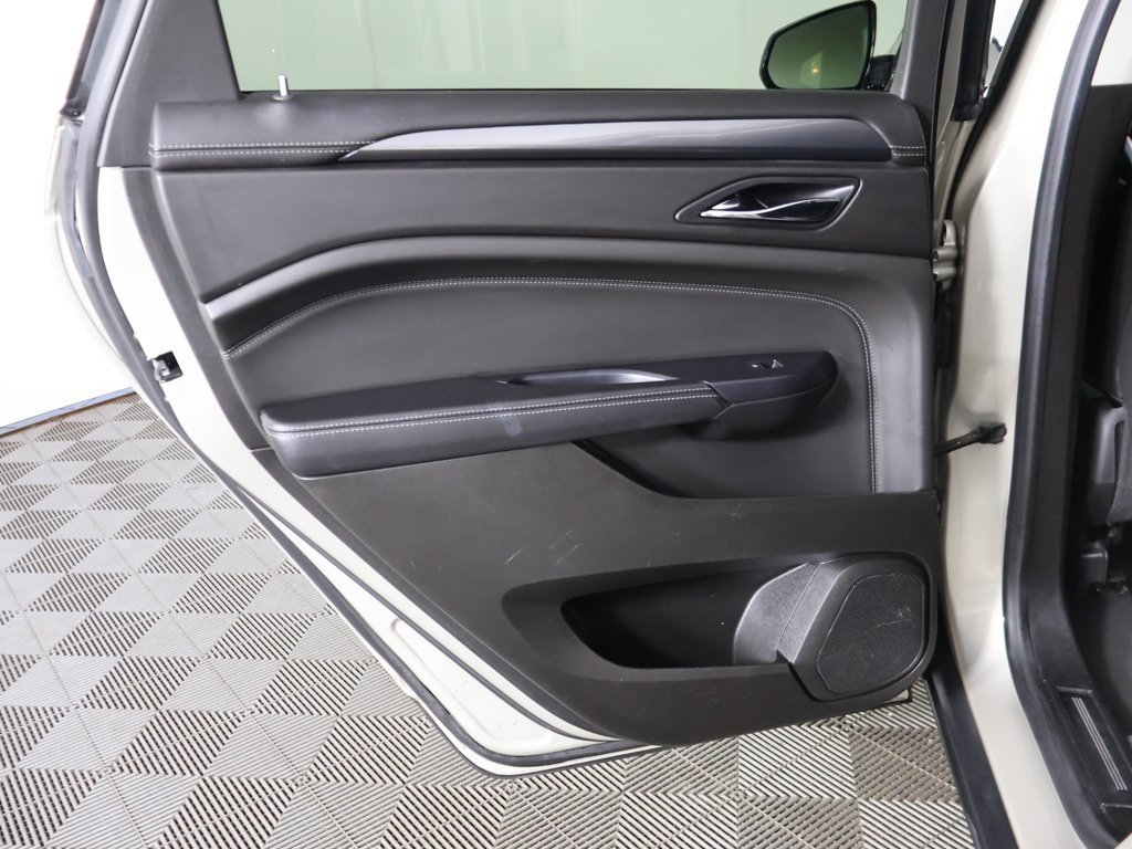 Used 2014 Cadillac SRX FWD image 22