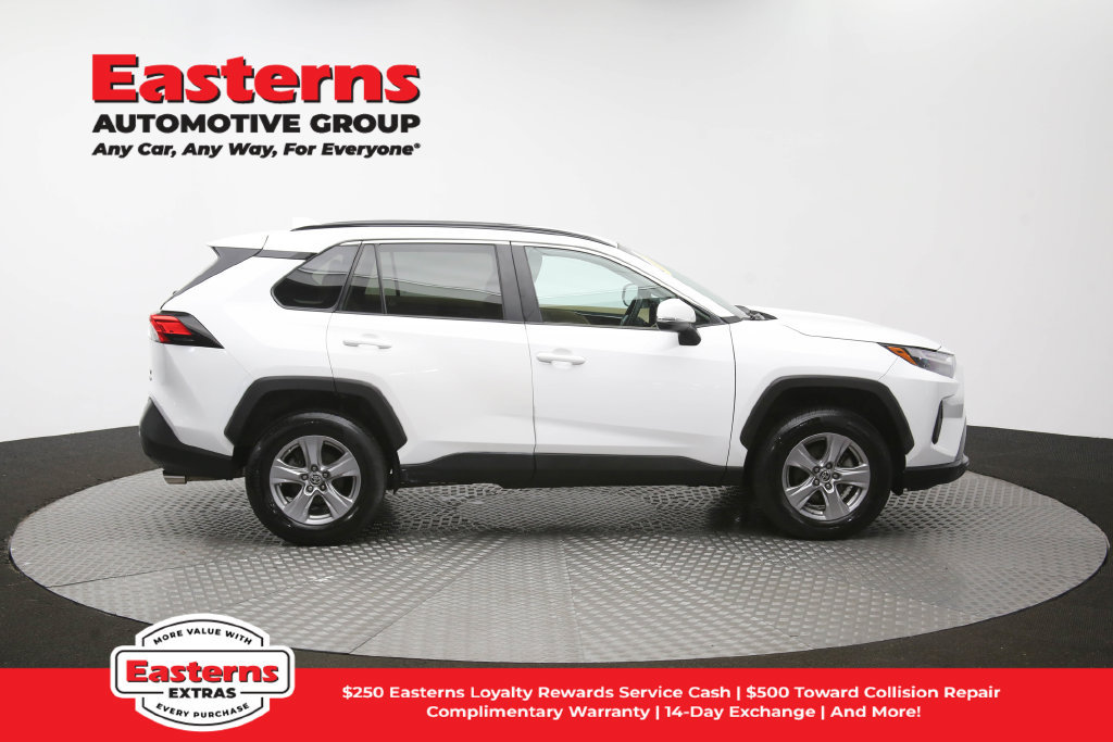 Used 2023 Toyota RAV4 LE AWD/4WD image 44