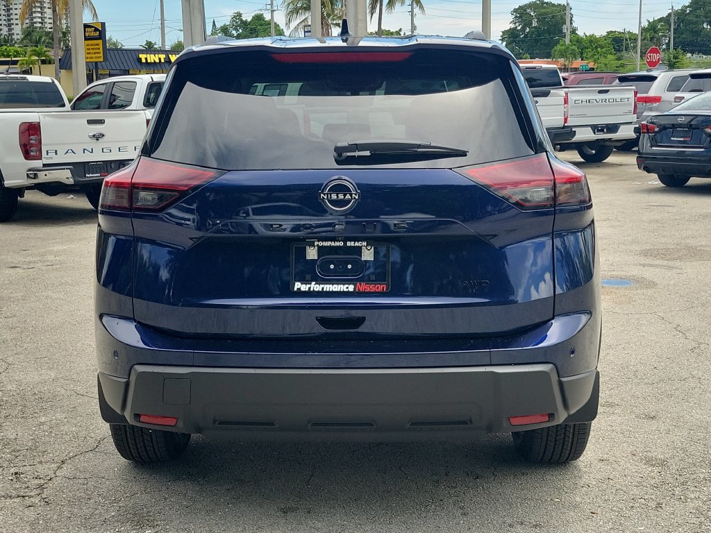 New 2026 Nissan Rogue Dark Armor AWD/4WD image 7