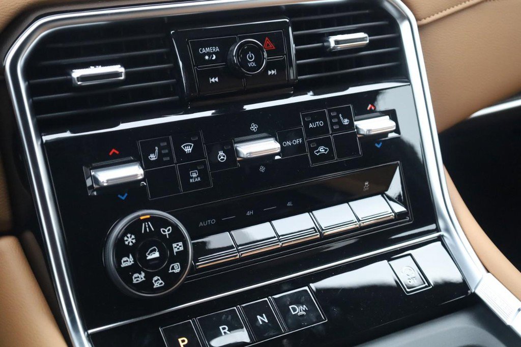 New 2026 Nissan Armada SL w/ Captain's Chari Seat Package image 16