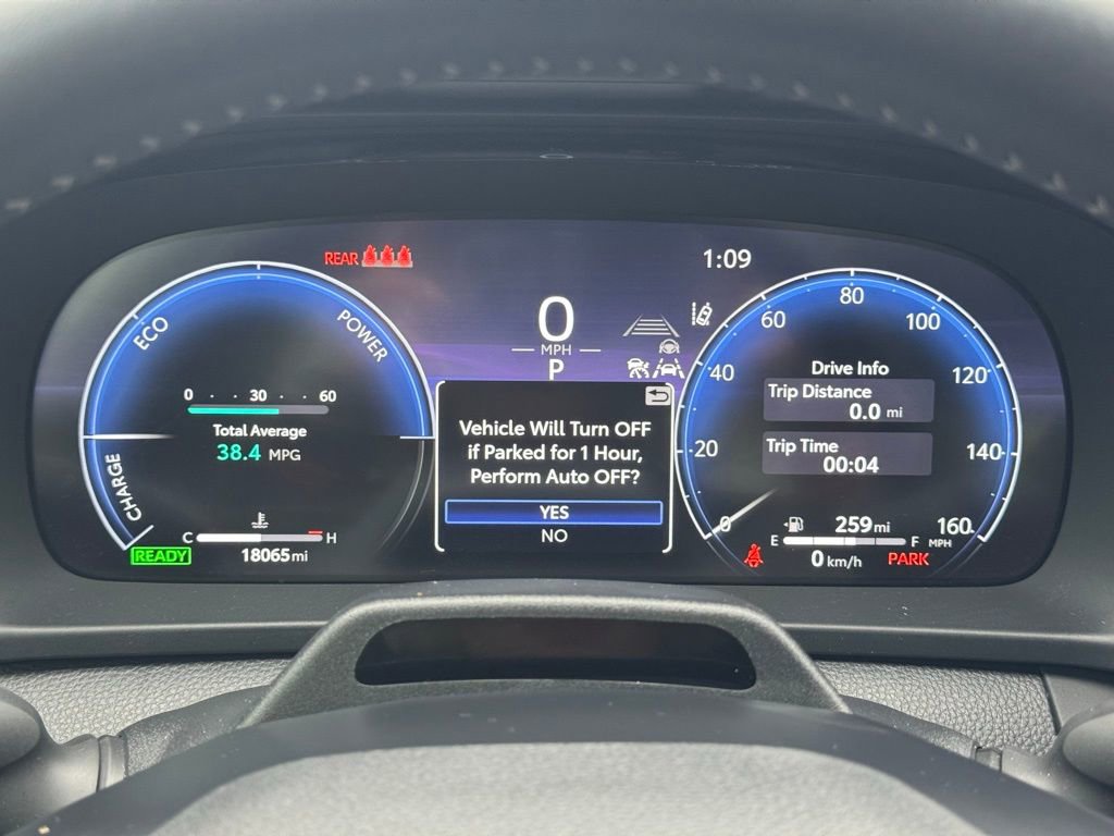 Certified 2025 Toyota Crown Limited image 28