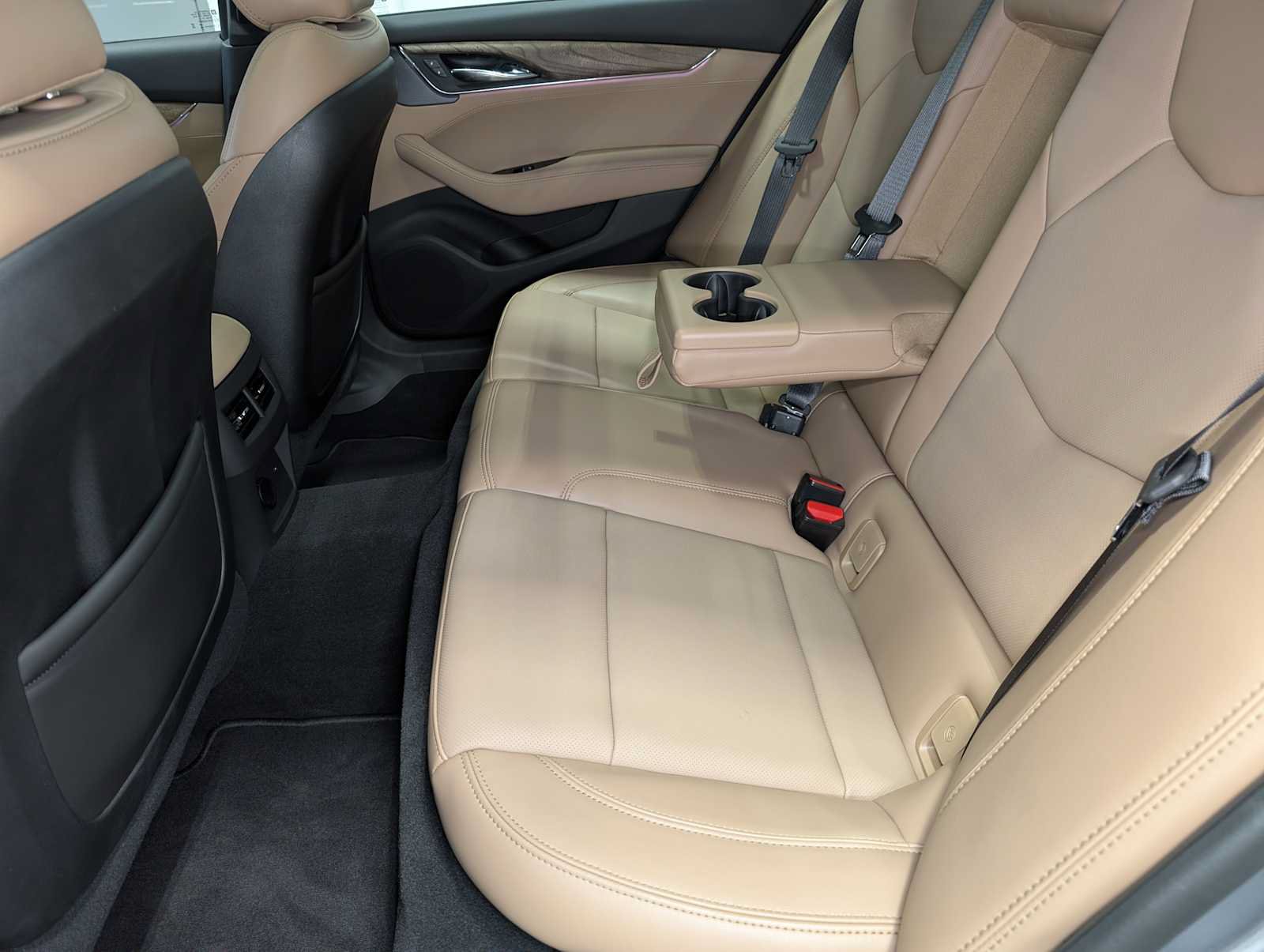 Certified 2025 Cadillac CT5 Premium Luxury w/ Technology Package AWD/4WD image 25