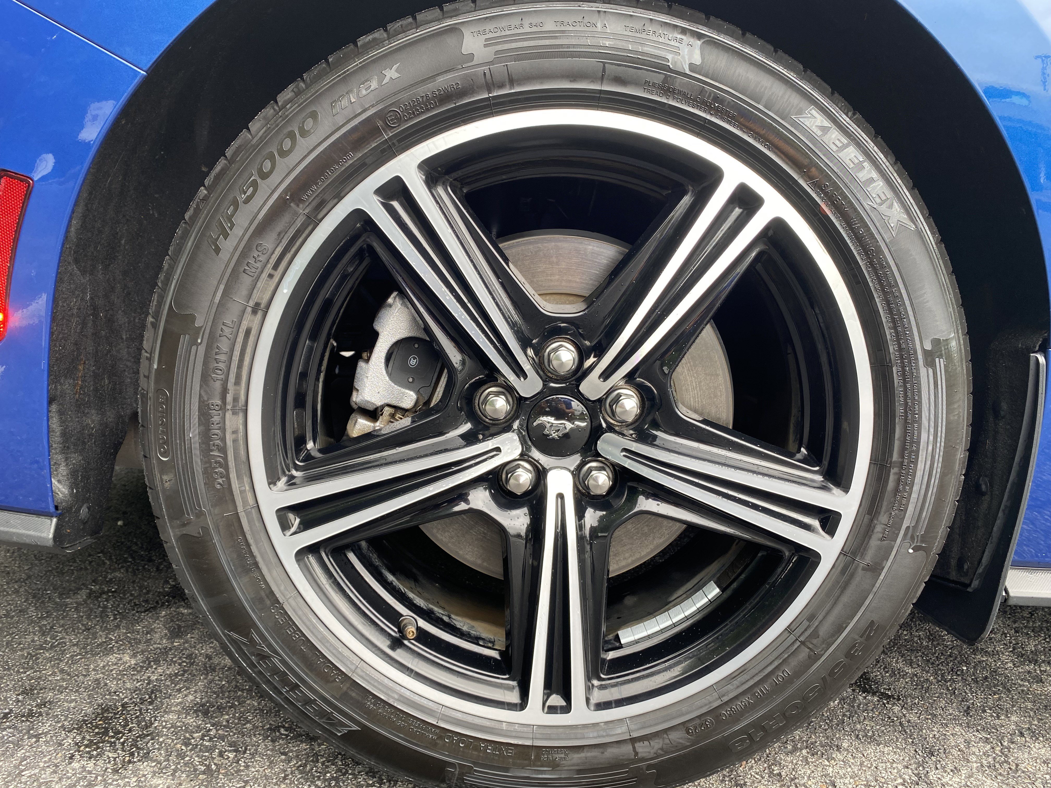 Used 2024 Ford Mustang Premium RWD image 40