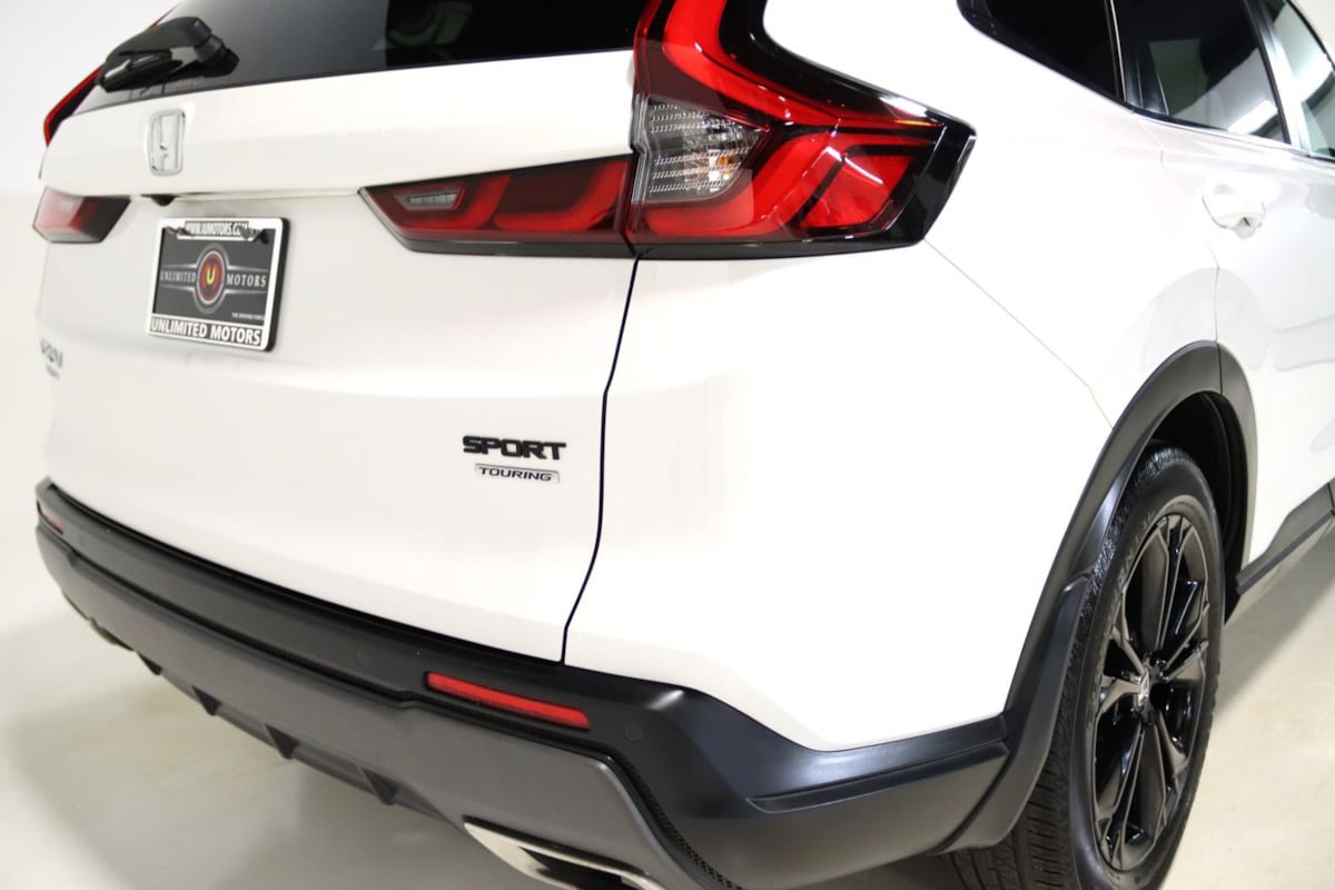 Used 2024 Honda CR-V Sport Touring image 10