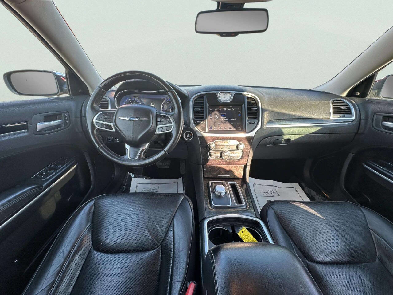 Used 2019 Chrysler 300 Limited image 18