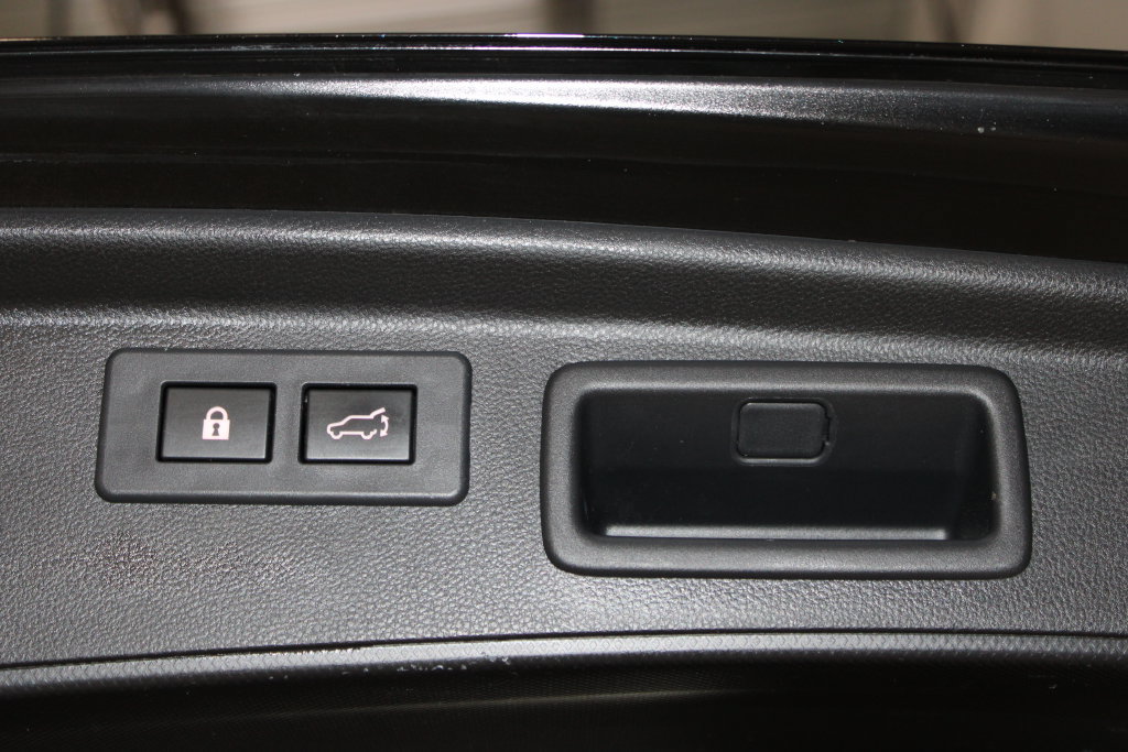 Used 2022 Subaru Forester Limited AWD/4WD image 30