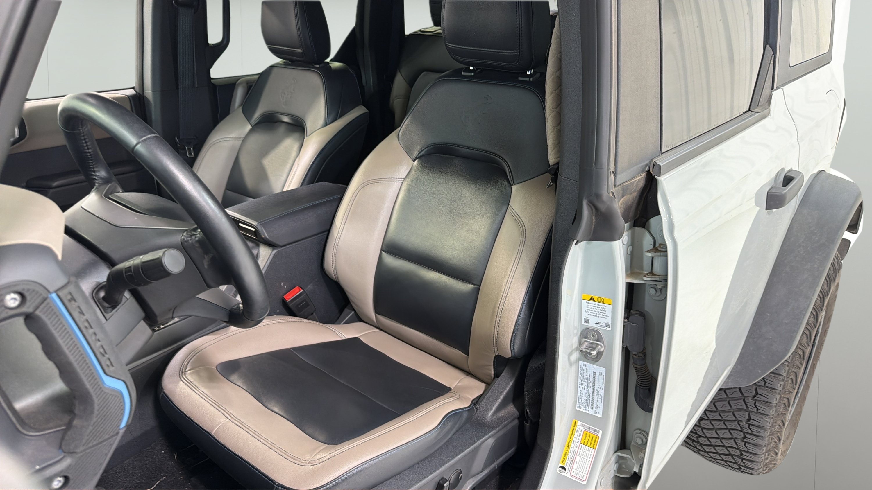 Used 2024 Ford Bronco Wildtrak AWD/4WD image 9