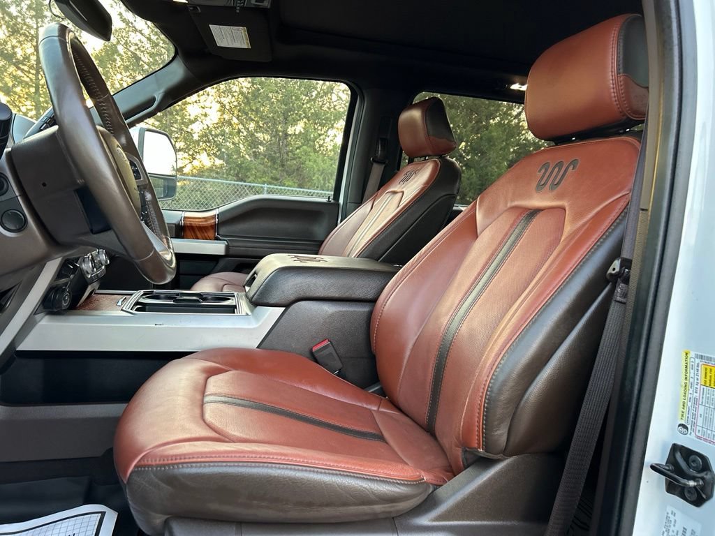 Used 2020 Ford F250 King Ranch w/ King Ranch Ultimate Package AWD/4WD image 15