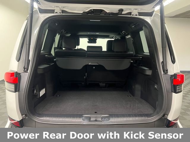 Certified 2025 Lexus GX 550 image 8